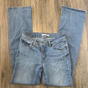 Levi's Light Wash Straight Leg Women's Jeans size 2
